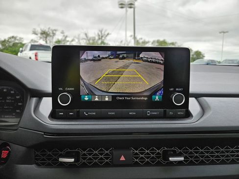 Used 2025 Honda Accord SE image 14