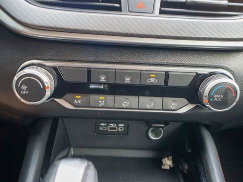 Used 2024 Nissan Altima 2.5 SR image 21