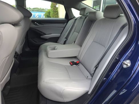 Used 2018 Honda Accord EX-L image 14