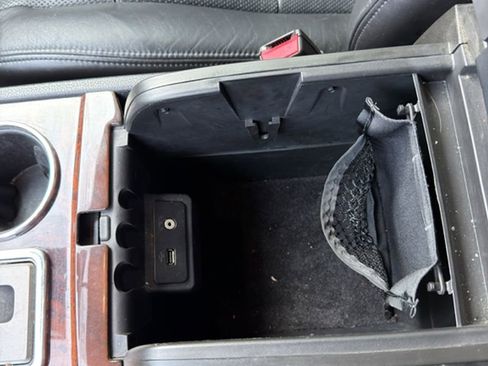 Used 2013 Lincoln Navigator L 4WD w/ HD Trailer Tow Pkg image 12