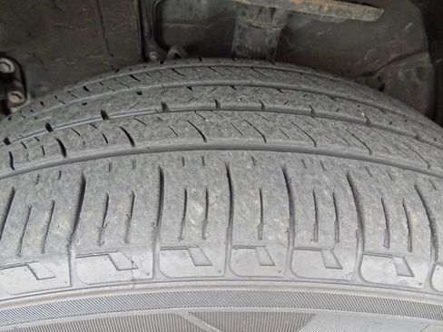 Used 2015 Toyota Highlander XLE image 42