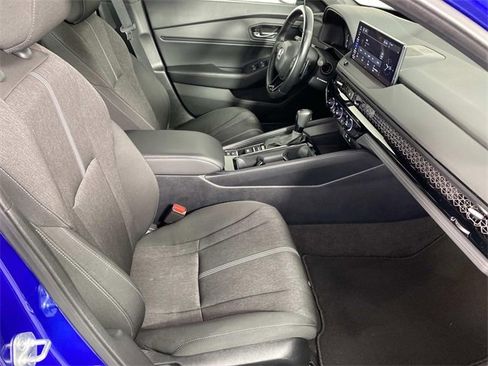 Used 2023 Honda Accord Sport image 11