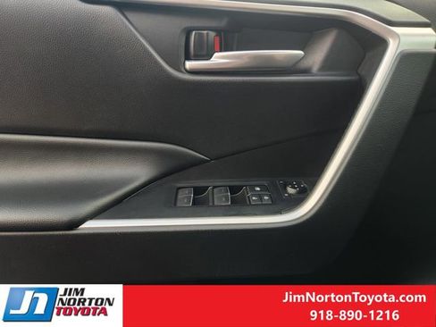 Used 2023 Toyota RAV4 XLE image 23