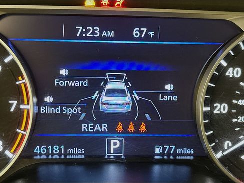 Used 2025 Nissan Altima 2.5 SR FWD image 19