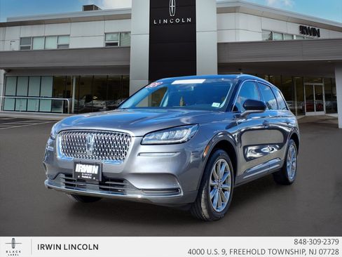 Used 2022 Lincoln Corsair AWD w/ Premium Package image 4