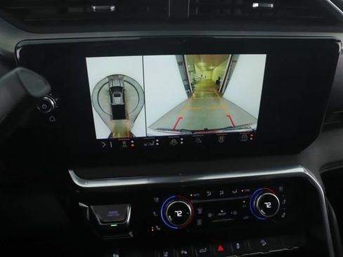 Used 2024 GMC Sierra 2500 Denali w/ Denali Reserve Package image 24