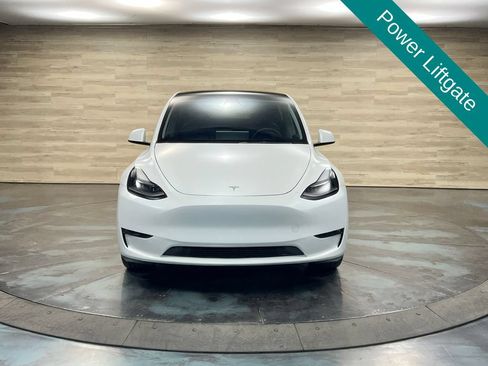 Used 2023 Tesla Model Y Long Range AWD/4WD image 9
