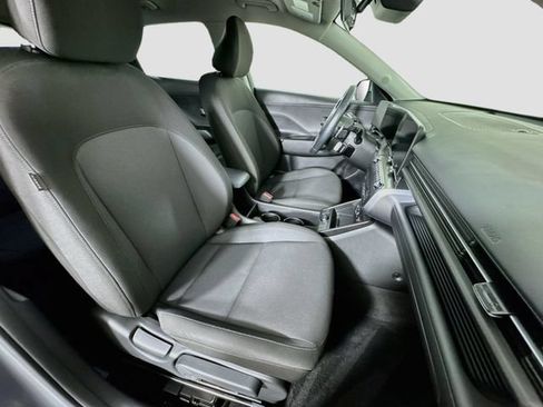 Used 2024 Hyundai Kona SEL w/ Convenience Package AWD/4WD image 29