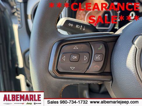 Used 2024 Jeep Wrangler Willys image 19