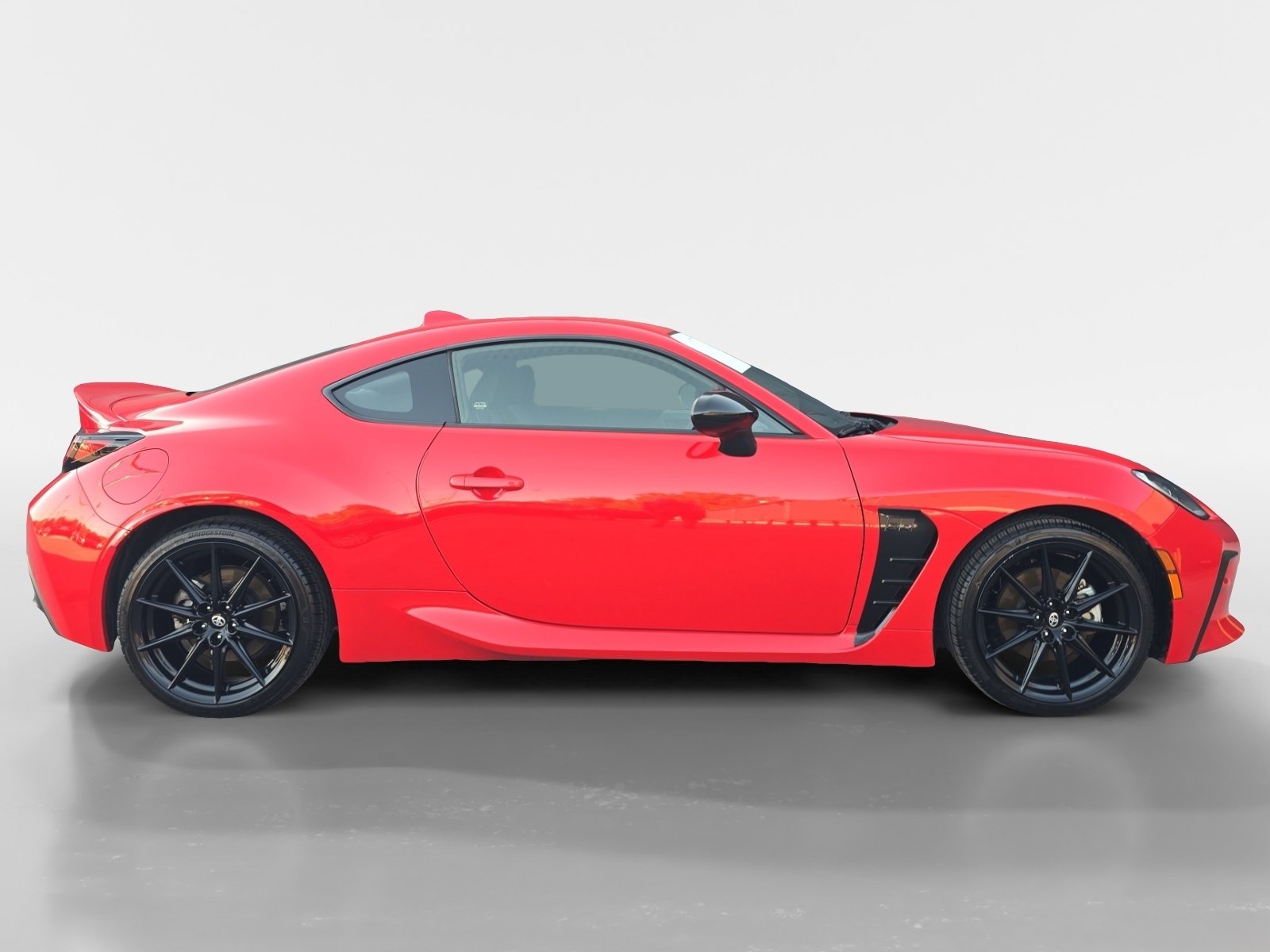 Used 2024 Toyota GR86 Premium RWD image 7