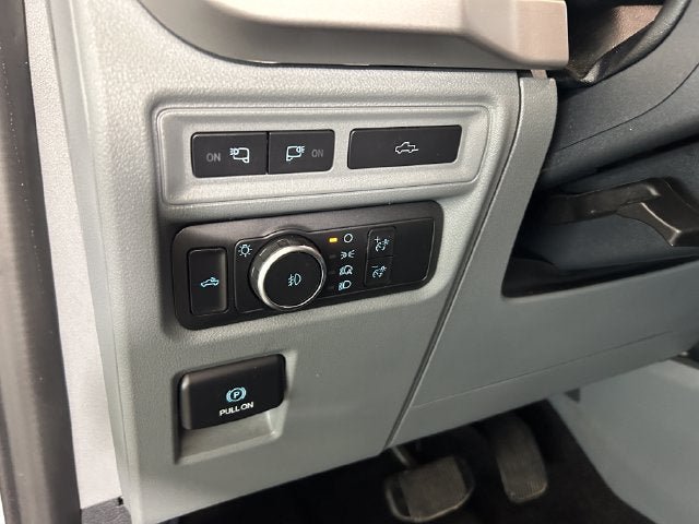 Used 2022 Ford F150 XLT w/ Equipment Group 302A High AWD/4WD image 18
