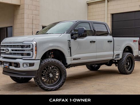 Used 2026 Ford F250 Platinum w/ Platinum Plus Package image 5