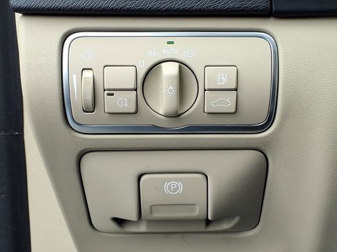 Used 2016 Volvo S60 T5 Premier image 11