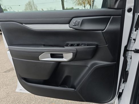 Used 2024 Ford Ranger Lariat w/ Advanced Towing Package image 27