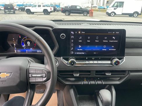 Used 2023 Chevrolet Colorado W/T image 14