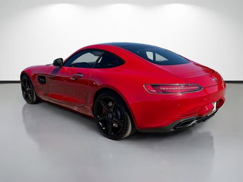 Used 2016 Mercedes-Benz AMG GT S w/ Exclusive Interior Package image 5