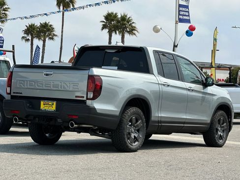 New 2026 Honda Ridgeline TrailSport image 3