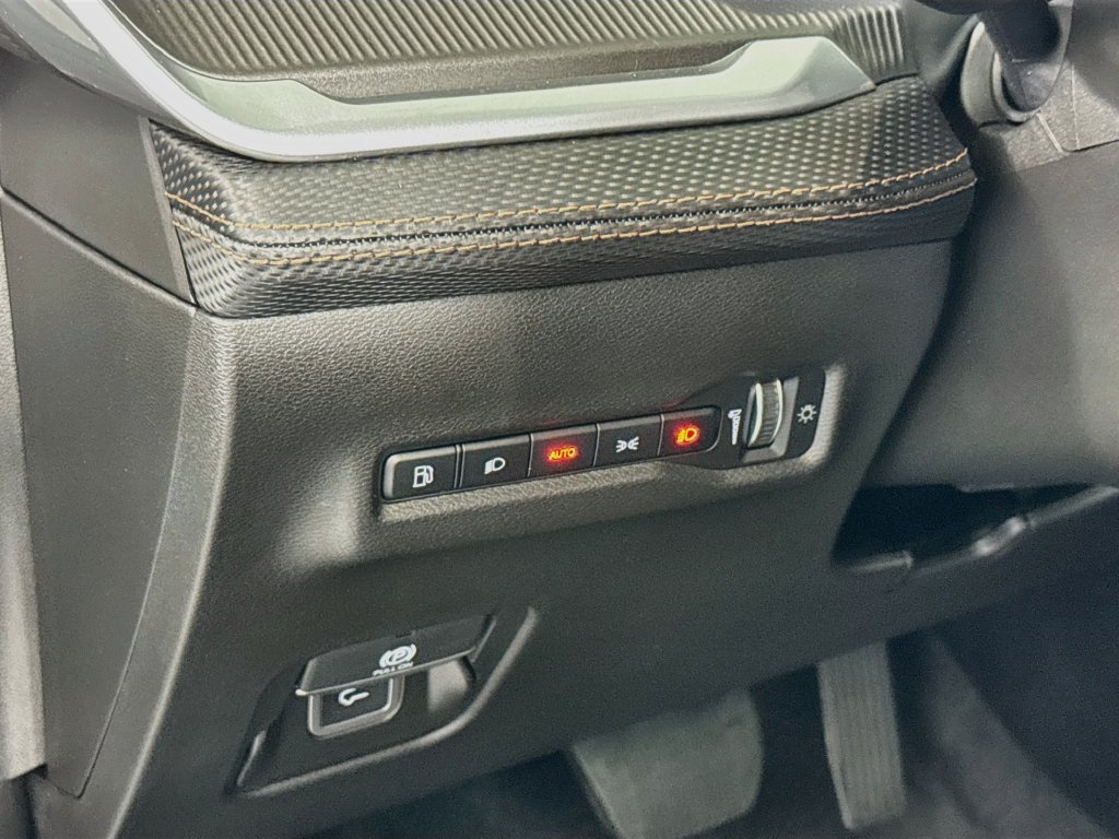 Used 2026 Jeep Cherokee Overland w/ Advanced Pro Tech Group AWD/4WD image 10
