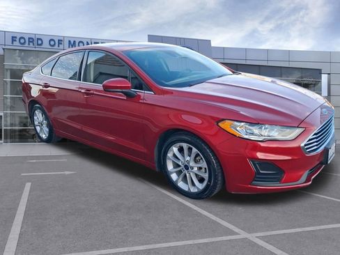 Used 2020 Ford Fusion SE image 15