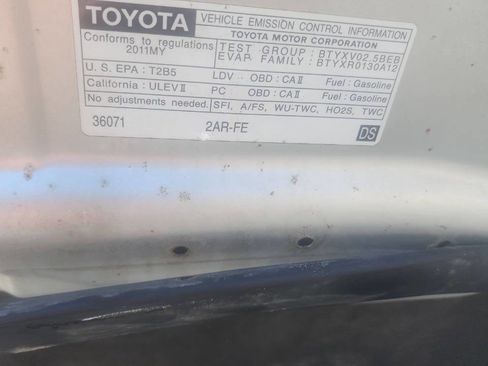 Used 2011 Toyota Camry SE w/ SE Extra-Value Pkg #1 image 16