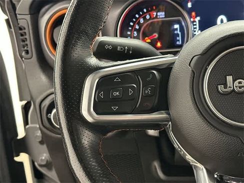 Used 2021 Jeep Gladiator Mojave image 8