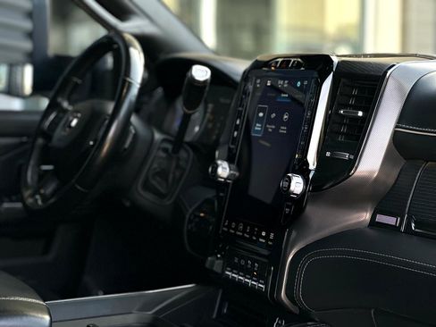 Used 2022 RAM 2500 Limited image 12