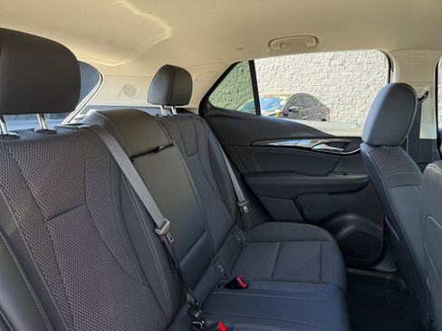 Used 2023 Buick Envision Preferred image 18