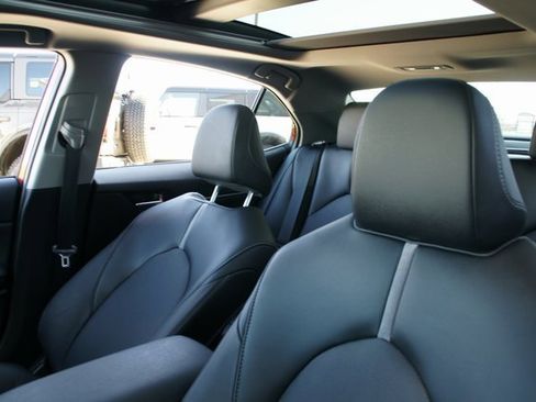 Used 2024 Toyota Camry XSE image 16