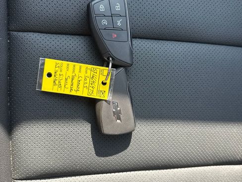 Used 2025 Chevrolet Traverse Z71 w/ Enhanced Driving Package AWD/4WD image 21