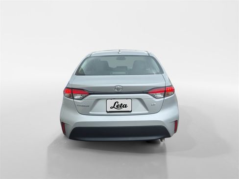 Used 2023 Toyota Corolla LE image 5