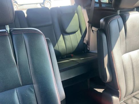 Used 2015 Dodge Grand Caravan R/T w/ Safety Sphere Group image 22