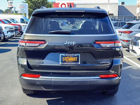 Used 2023 Jeep Grand Cherokee L Limited w/ Trailer Tow Group (B) image 24