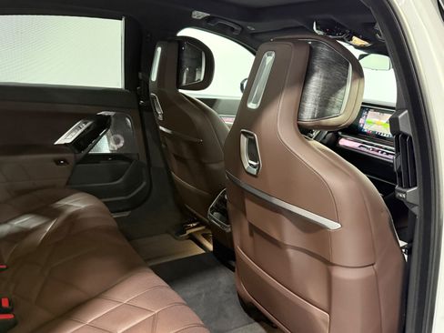 Used 2023 BMW 760i xDrive w/ Executive Package AWD/4WD image 66