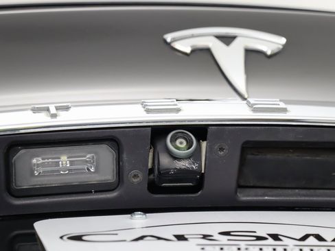 Used 2020 Tesla Model X Long Range image 39