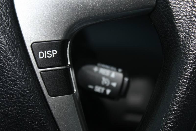Used 2013 Toyota Highlander 4WD w/ Cold Weather Pkg image 24