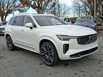 New 2026 Volvo XC90 B6 Plus w/ Protection Package Premier