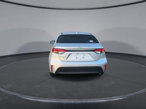 Used 2024 Toyota Corolla LE FWD image 7