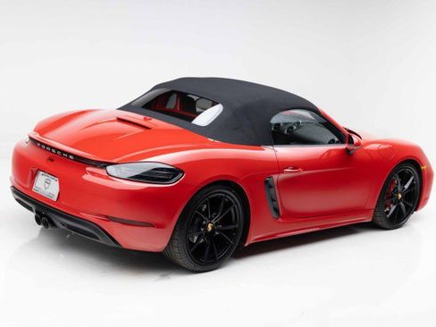 Used 2017 Porsche 718 Boxster S image 19