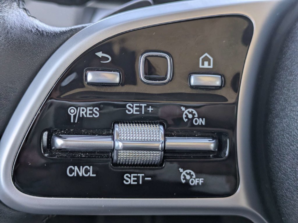 Used 2022 Mercedes-Benz GLB 250 image 29
