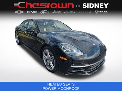 Used 2018 Porsche Panamera 4 AWD/4WD image 3