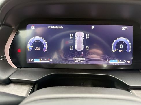 Used 2023 Jeep Grand Cherokee Overland w/ Luxury Tech Group IV image 41