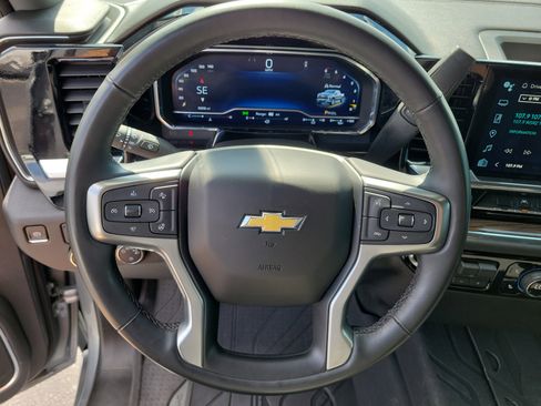 Used 2023 Chevrolet Silverado 1500 LT w/ Protection Package RWD image 21
