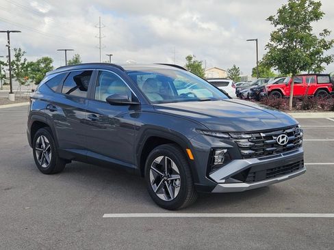 Used 2026 Hyundai Tucson SEL AWD/4WD image 3