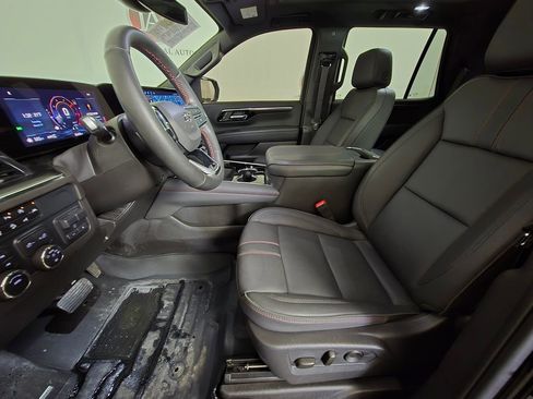 Used 2025 Chevrolet Tahoe RST w/ Comfort Package image 14