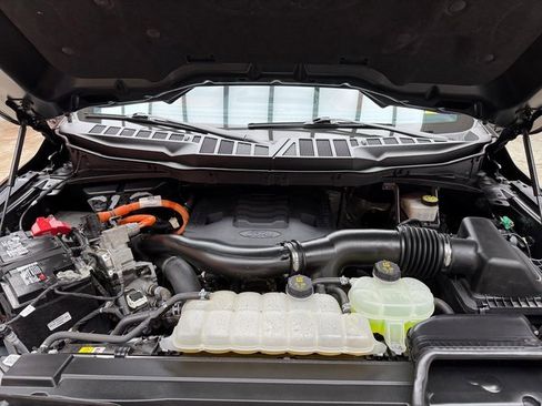 Certified 2023 Ford F150 Lariat image 27