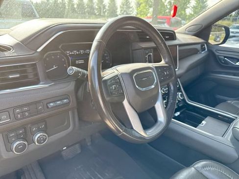 Used 2021 GMC Yukon XL Denali AWD/4WD image 8