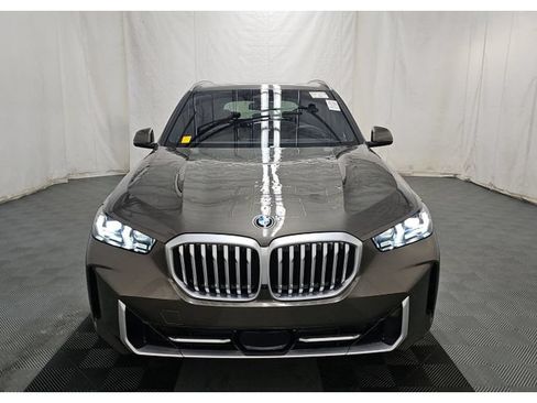 Used 2026 BMW X5 xDrive40i AWD/4WD image 2