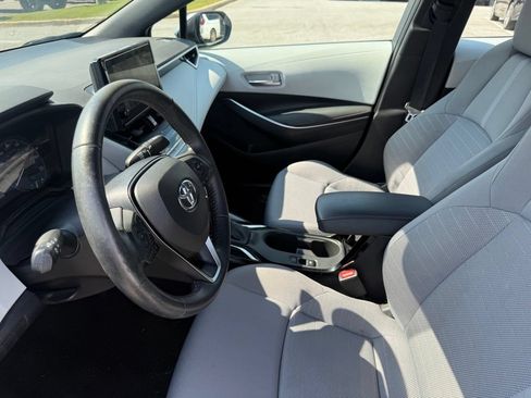 Used 2023 Toyota Corolla SE FWD image 19