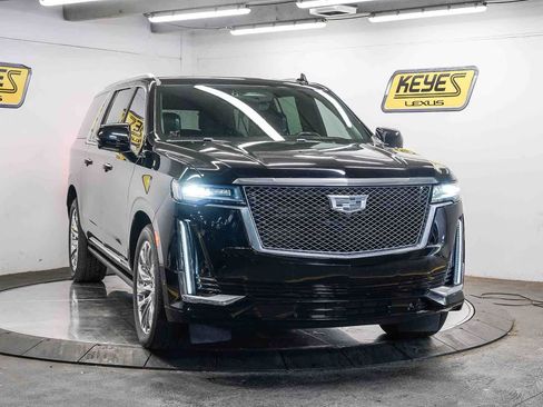 Used 2023 Cadillac Escalade ESV Premium Luxury Platinum w/ LPO, Radiant Package AWD/4WD image 2