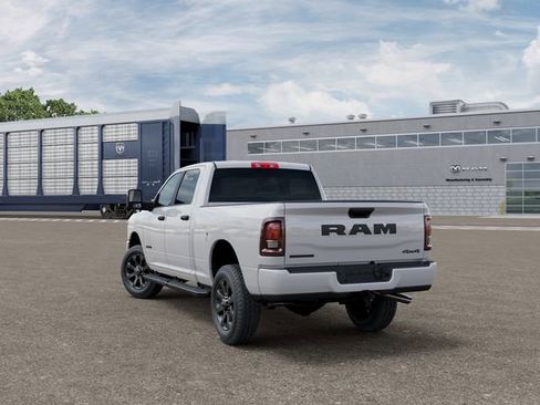 New 2026 RAM 2500 Big Horn AWD/4WD image 4